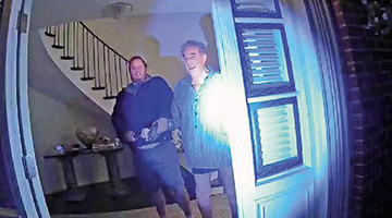 ﻿佩洛西丈夫遇袭视频曝光 遭凶徒持锤猛击