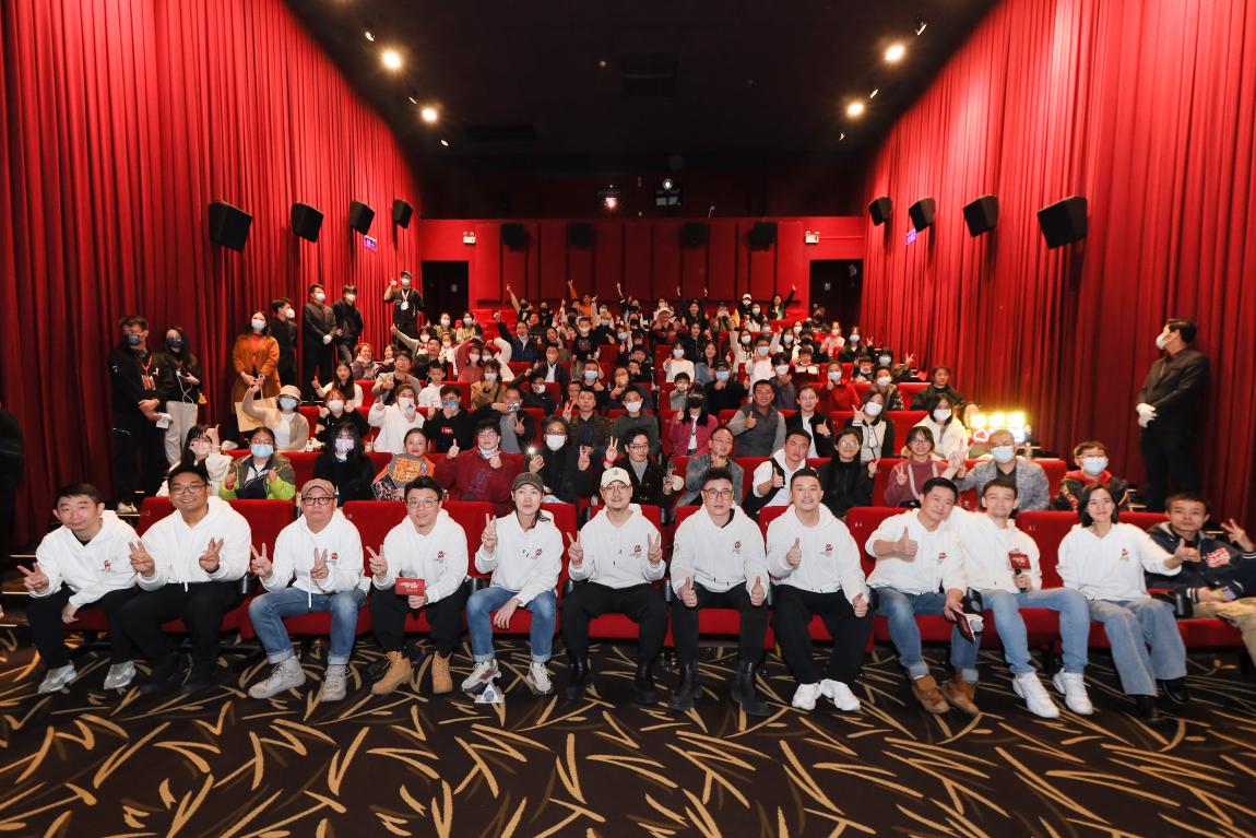 《流浪地球2》主创齐聚深圳 导演郭帆：只想做好科幻片