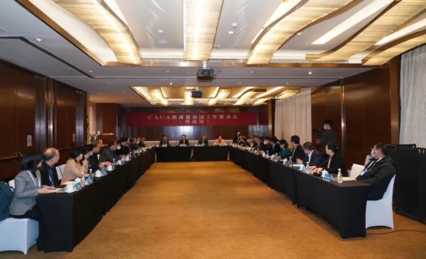 中国抗癌协会与豫5高校签CACA指南进校园合作协议