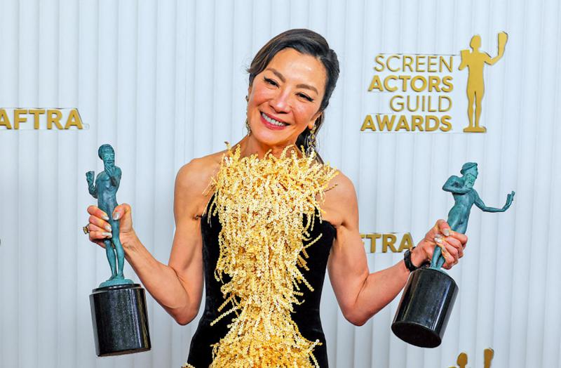 美演员公会颁奖 杨紫琼封后