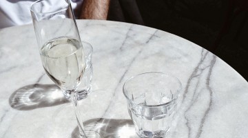 3月中旬名酒环比价格总指数为99.97，下滑0.03%