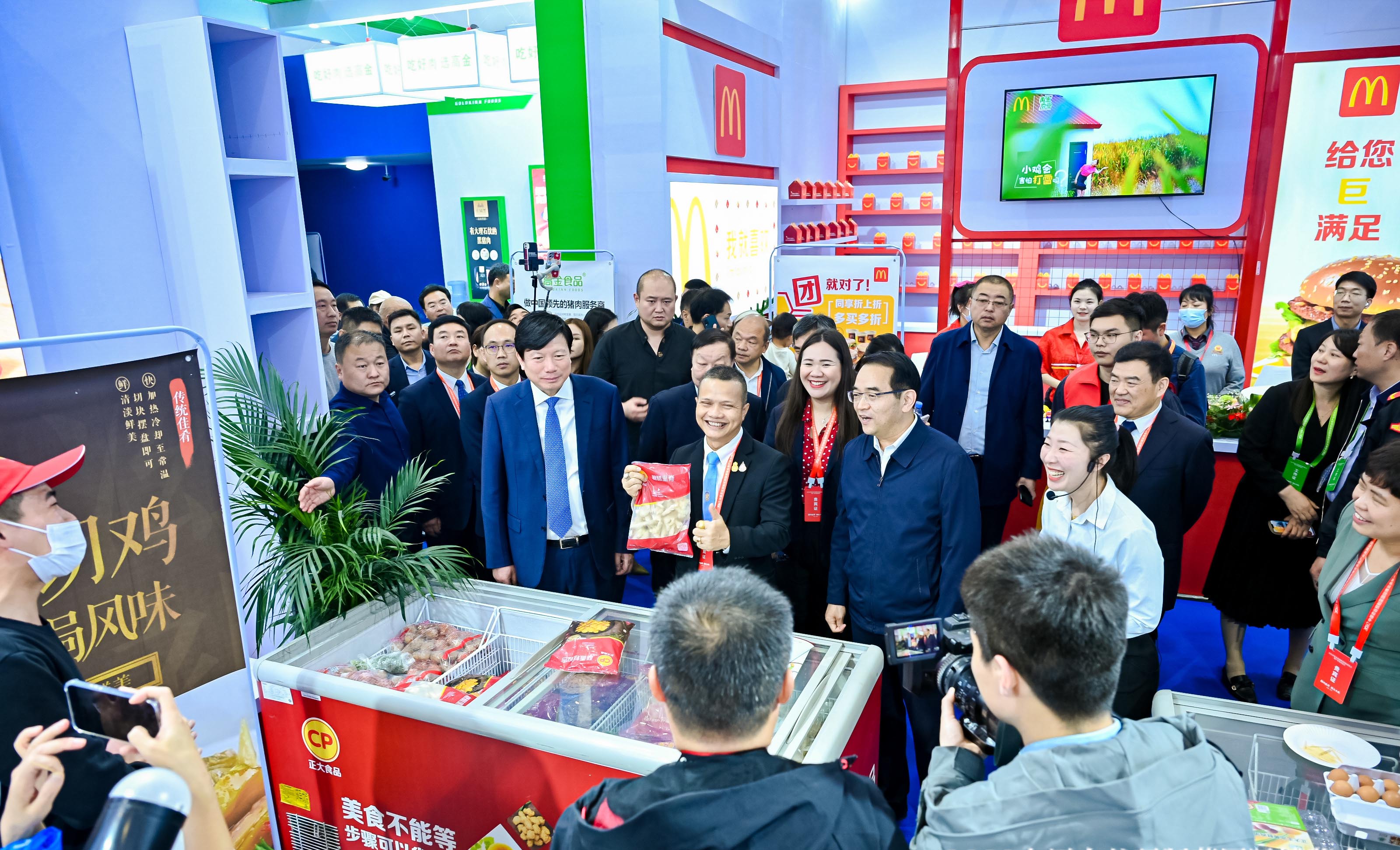 李卫东：力推中原农谷建设 推动农业全链条发展