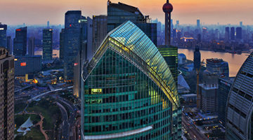 因公司高管曾任职公司涉嫌信披违规，上海贵酒被证监会警告