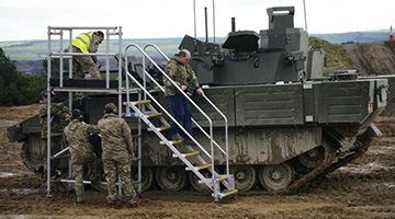 英国承认：贫铀弹已运抵乌克兰 后续不管了