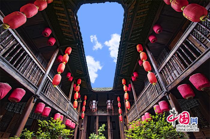 仿古与休闲两相宜 在青木川的烟雨朦胧中澄净内心