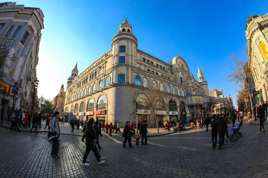 演绎多姿多彩的“东北式”优雅 对面即是俄罗斯 这座小城蕴藏温婉异域风情