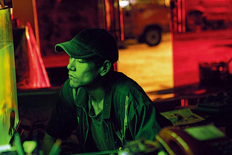 彭于晏为新片激瘦