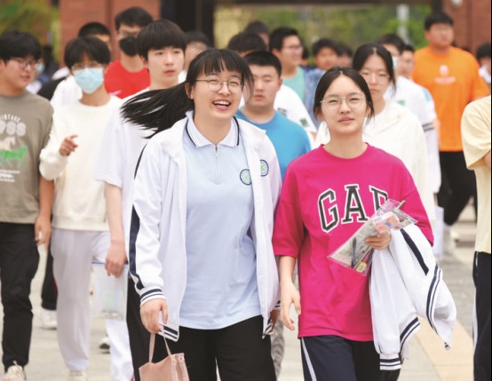 安徽巢湖：多部门全力以赴护航高考