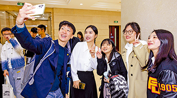 蔡当局阻挠马英九邀陆生访台 蓝营轰民进党政治操弄