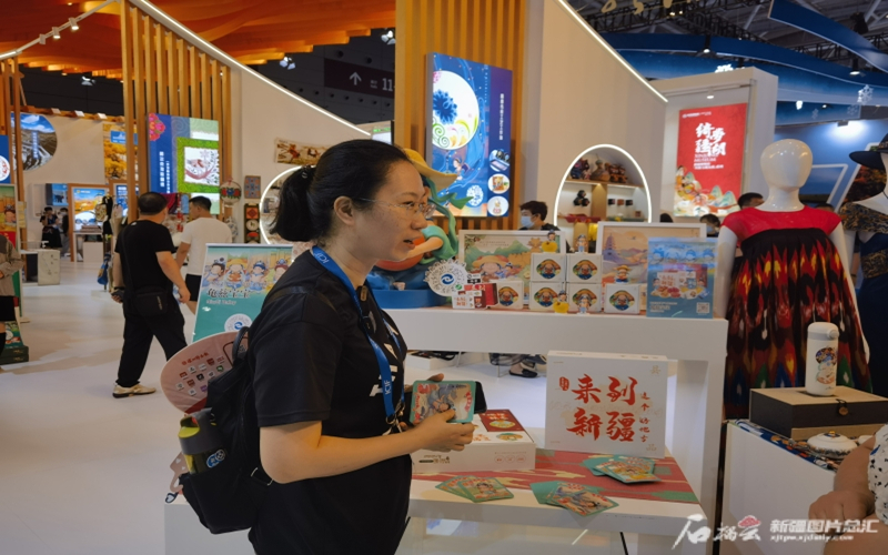 “新疆是个好地方”叫响深圳文博会