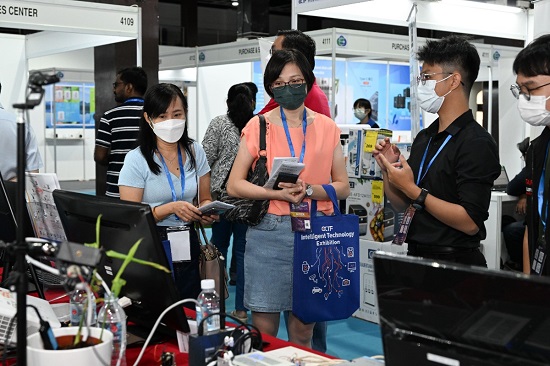 侨交会智能科技展大马举行 助力粤企对接“一带一路”机遇