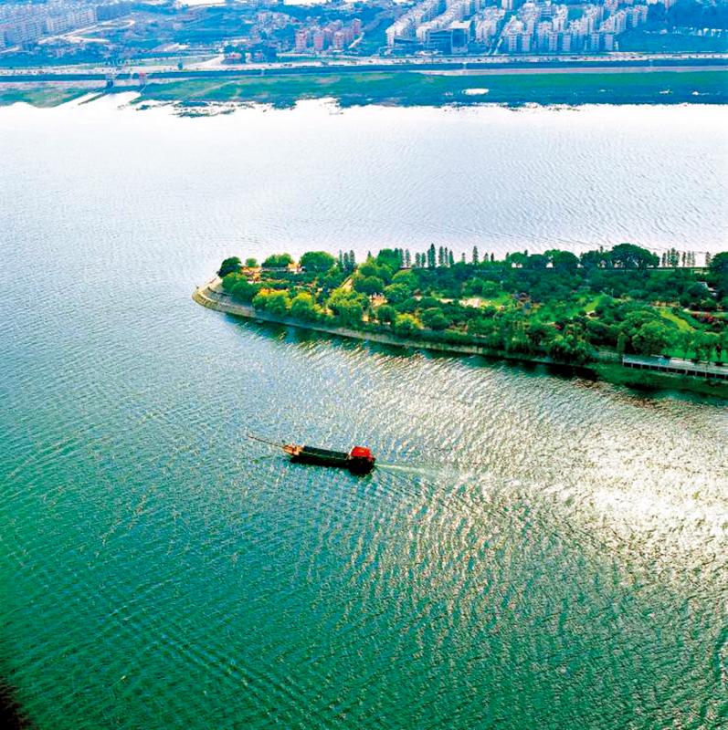 学生园地/橘子洲头