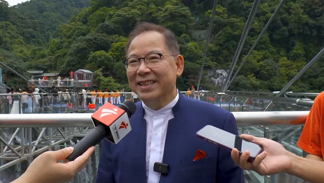 经典重现！香港歌手张明敏粤北唱响《我的中国心》