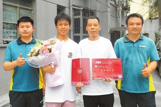 河南高考录取通知书开始投递