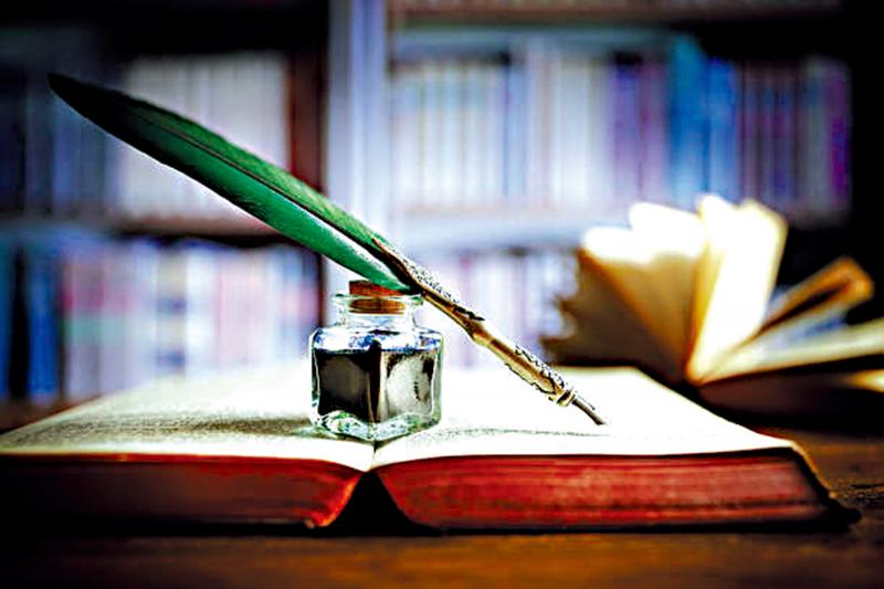 「滿腹經綸」墨水瓶\吳 捷