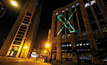 Twitter换新商标 X代替蓝鸟