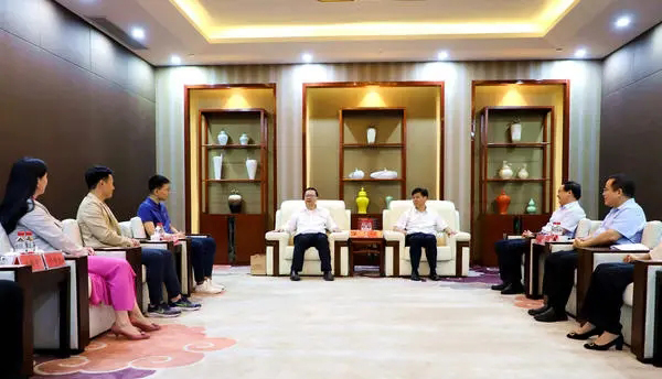 香港「百萬青年看祖國」安陽行啟動 推動香港安陽合作再上新台階