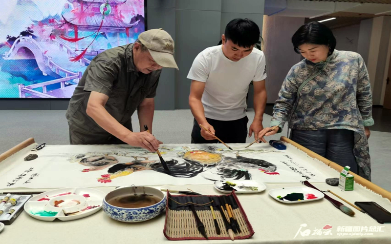 《非遗沙湾大盘鸡烹饪技艺》长卷创作启动