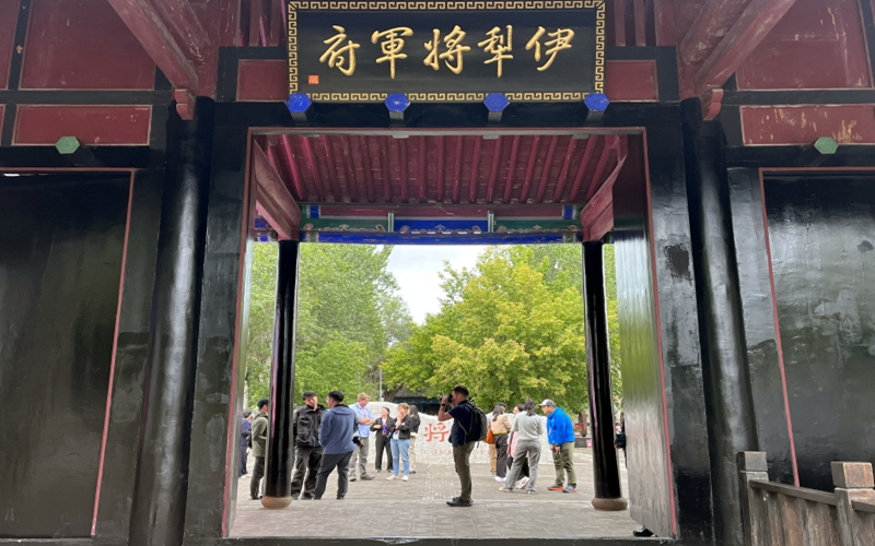 优惠实、演出赞、玩法新，精彩新疆等你来过节