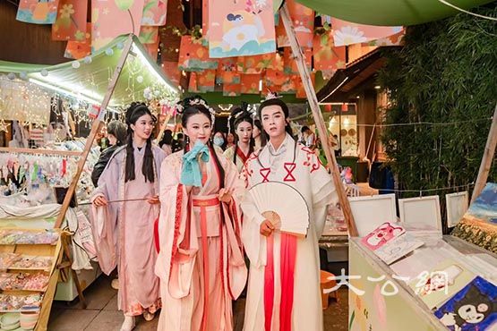 火火火！這個「超級黃金周」，328.11萬人次暢遊包河