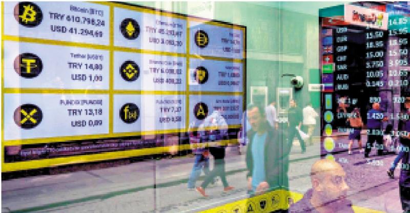 人心惶惶/美银行危机波及币圈 稳定币市值蒸发千亿