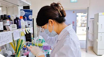 “官产学研”合作 推进中医药发展