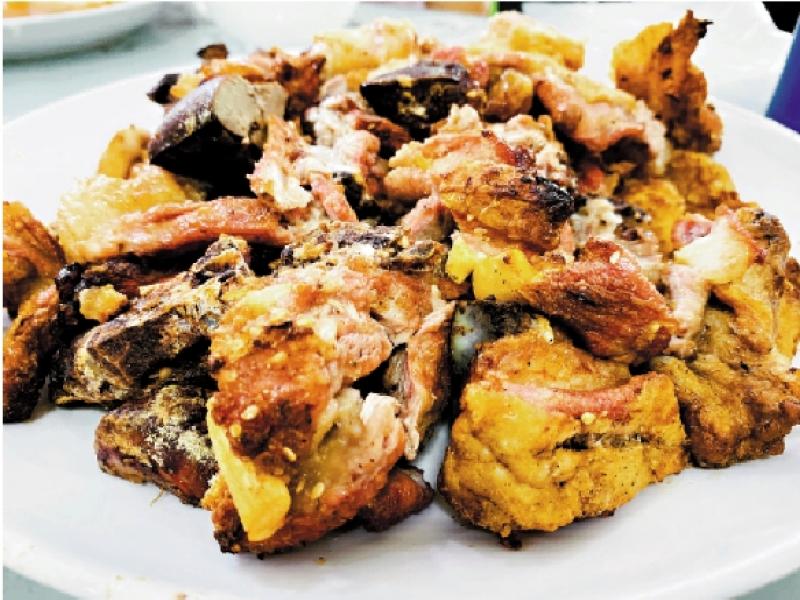 新疆的馕坑是个宝潘少