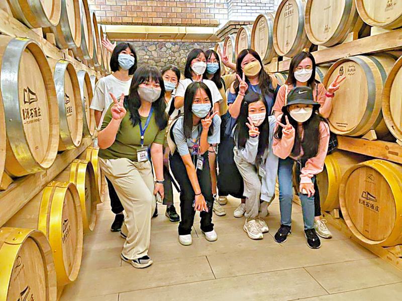 走访大江南北 同学大开眼界