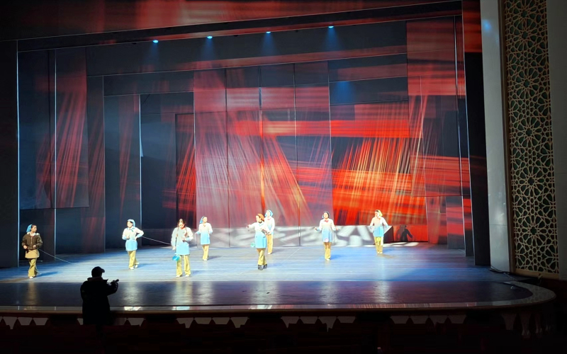 跨域5000多公里 杂技剧《天山雪》来疆巡演