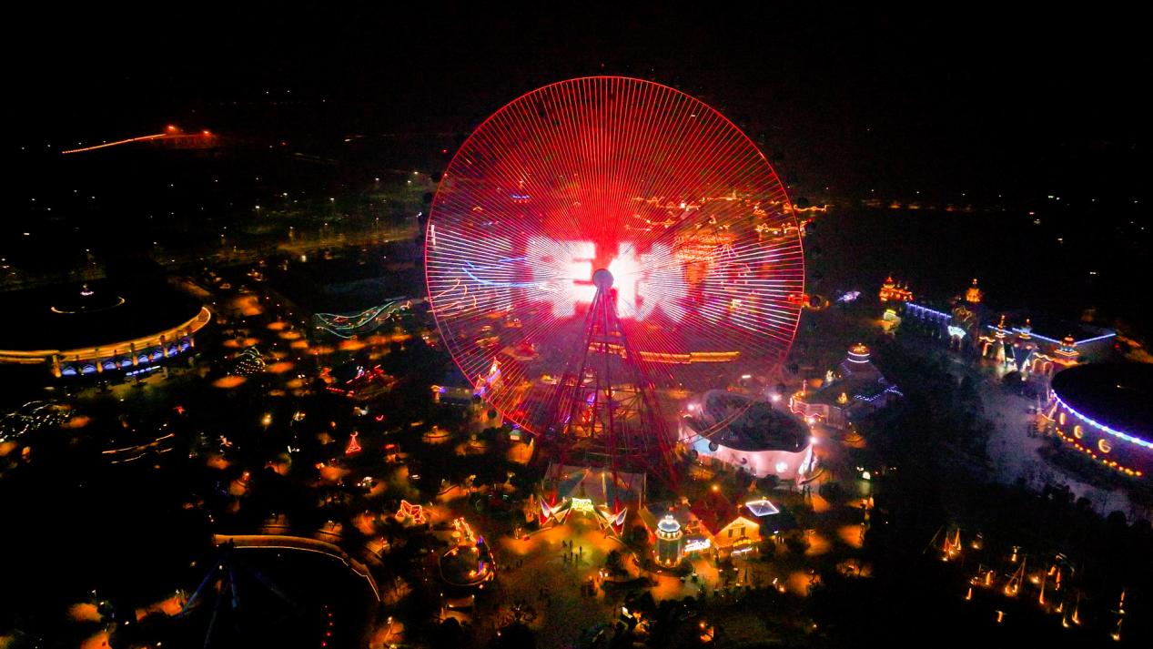 逾4萬人與鄭州海昌一起跨年 年味兒春節將上線