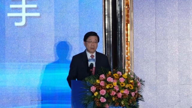 李家超“千人宴”致辞：莞港两地同胞就像兄弟姊妹一样