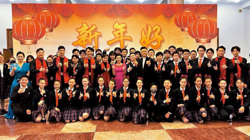 基层港生登上国家舞台 借音乐提升自信