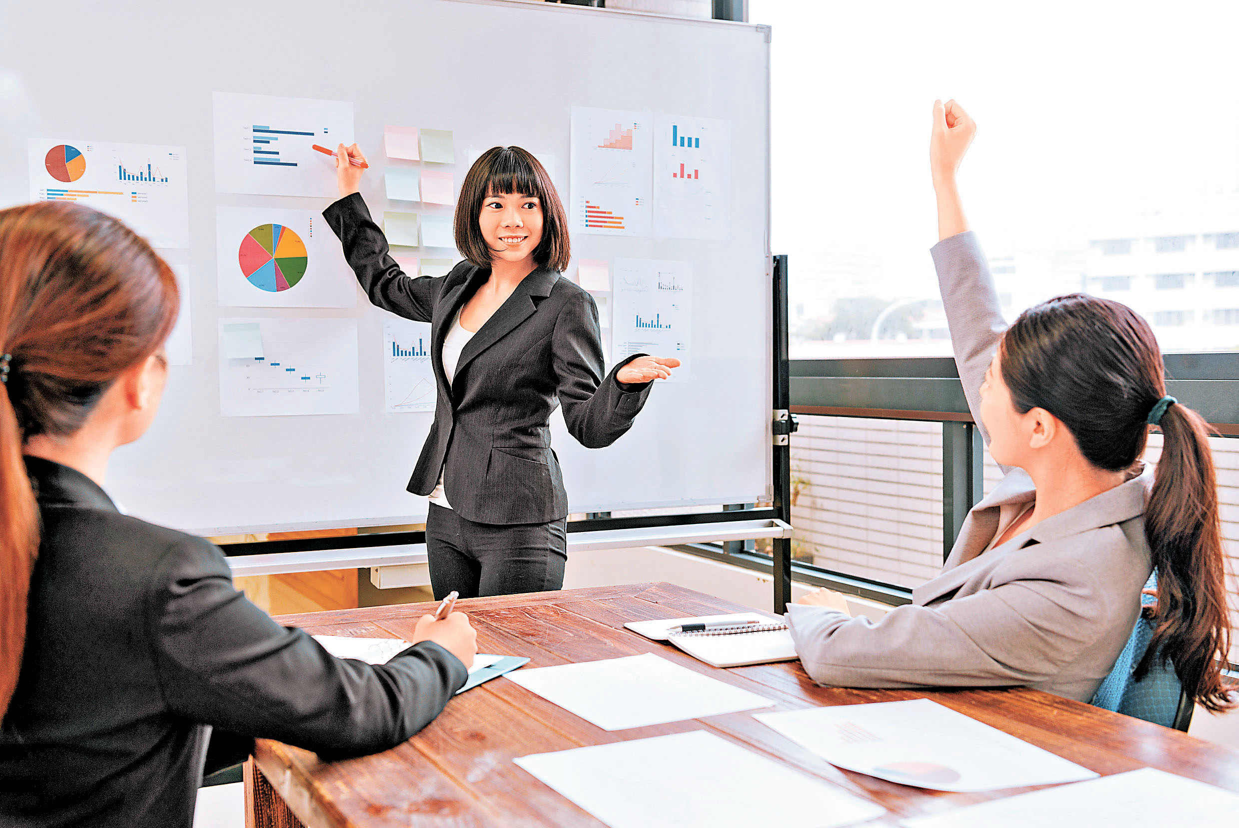 事业陷瓶颈 四方向突围