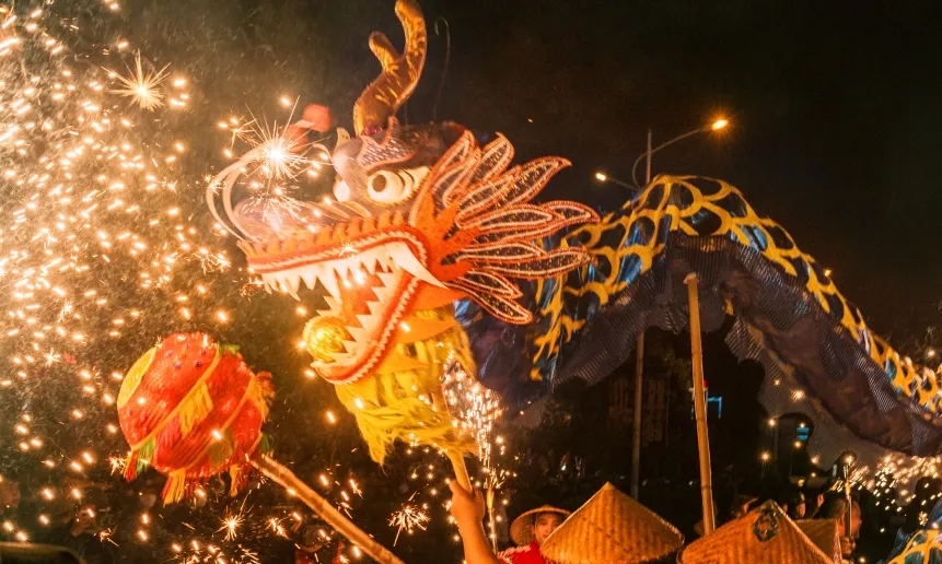 鄭州銀基旅遊度假區百獸賀春大拜年迎龍年