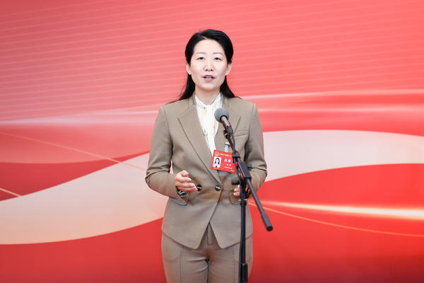 “通”往百姓心坎 “道”出发展信心