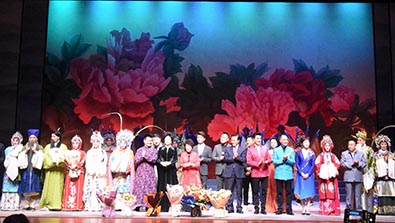 再續「香玉情緣」 河南戲劇名家慰問首都勞動者