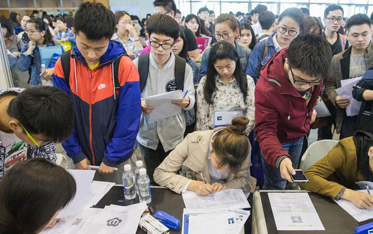 多地推出“春风行动”高校毕业生专场招聘