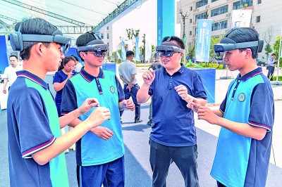 职业教育成就更多出彩人生