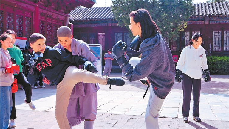  玩转河南丨当少林功夫遇上法式拳击