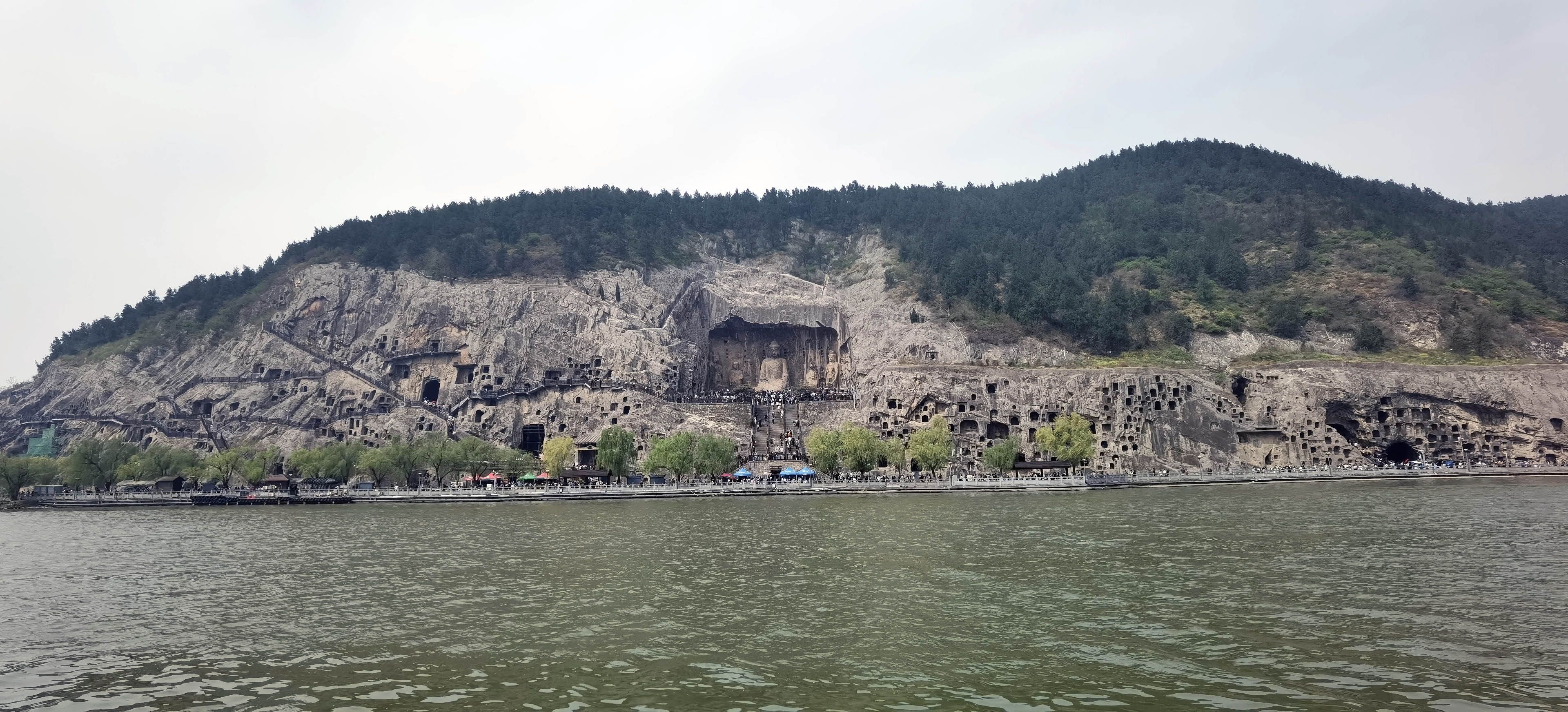 港澳東南亞媒體中原行 探尋龍門石窟千年文化奇跡