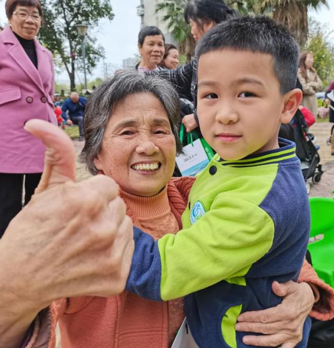 “孝心工程—孝心住我家”全国儿童实践活动举办