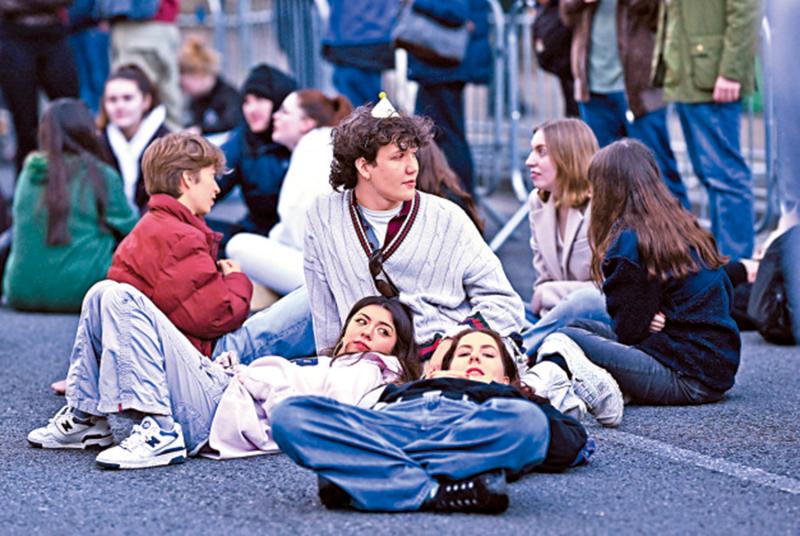 英国智库发表报告呼吁限制发放学生签证