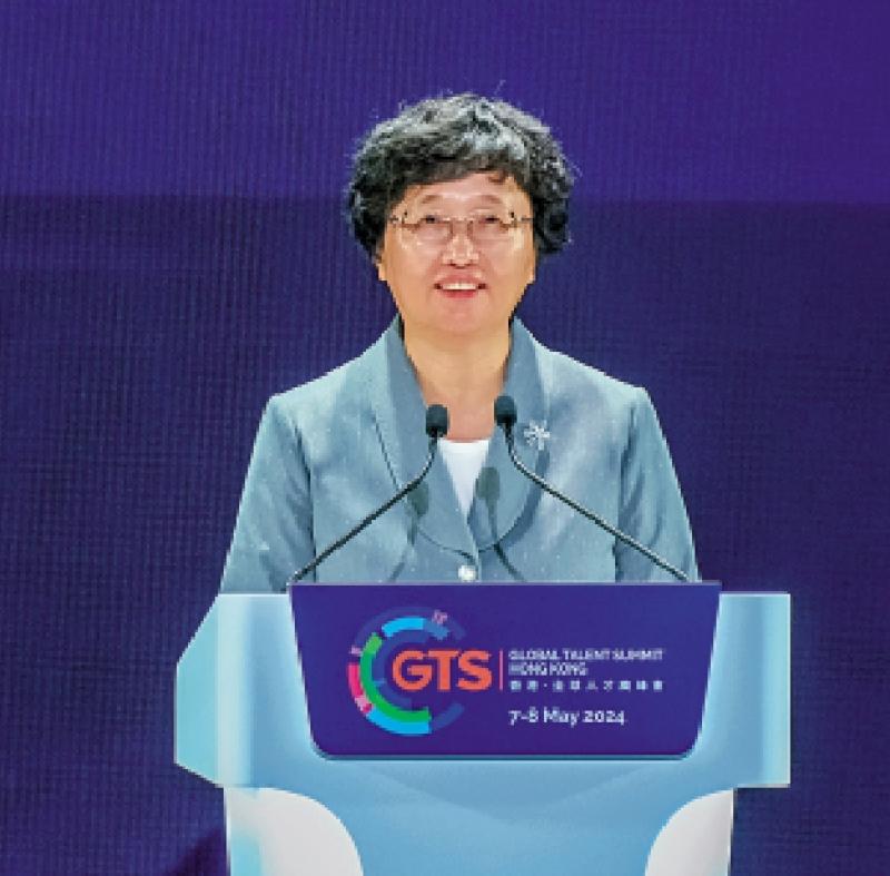 王晓萍：有政策保障 让人才安心在港发展