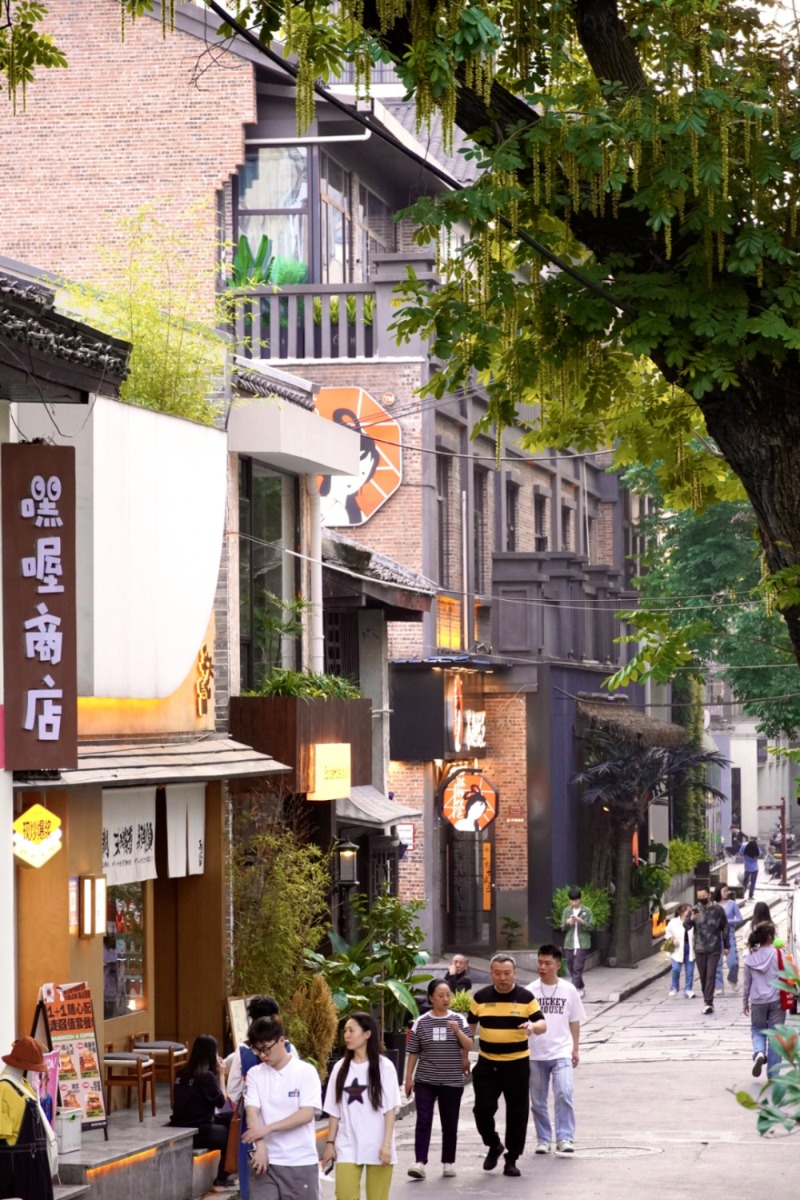 雖「老」卻「潮」，這些老街何以成為年輕人的打卡聖地？