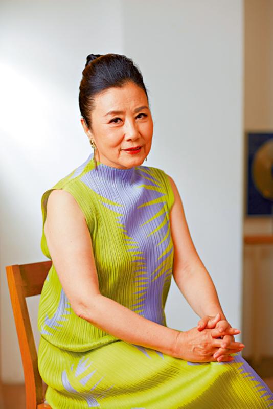 汪明荃获艺发局“终身成就奖”