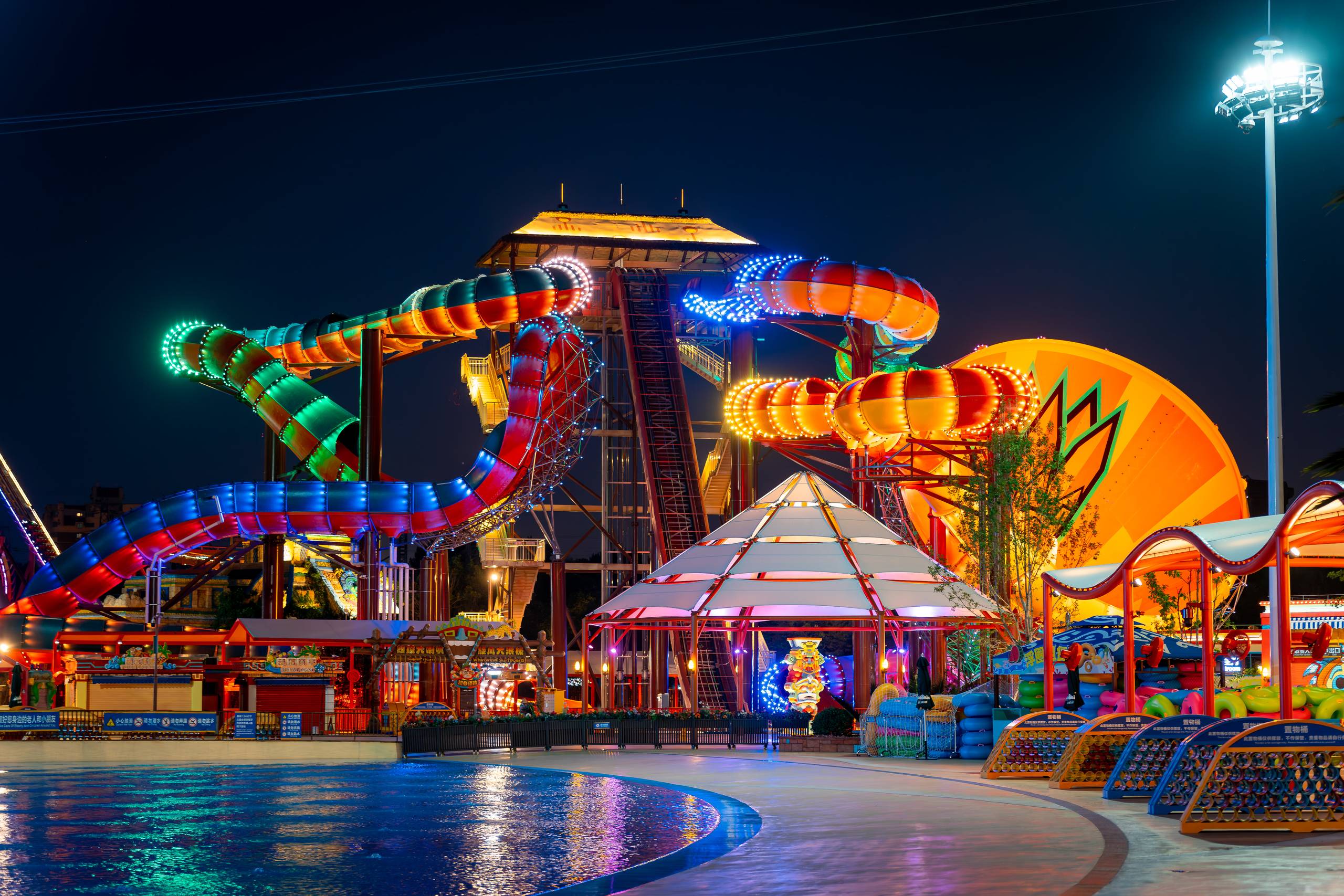 北京瑪雅海灘水公園正式開園迎賓