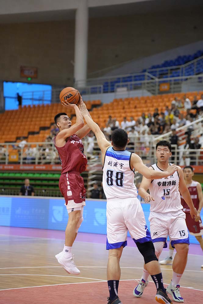 青春不散場 株洲廠BA場內外人氣爆滿