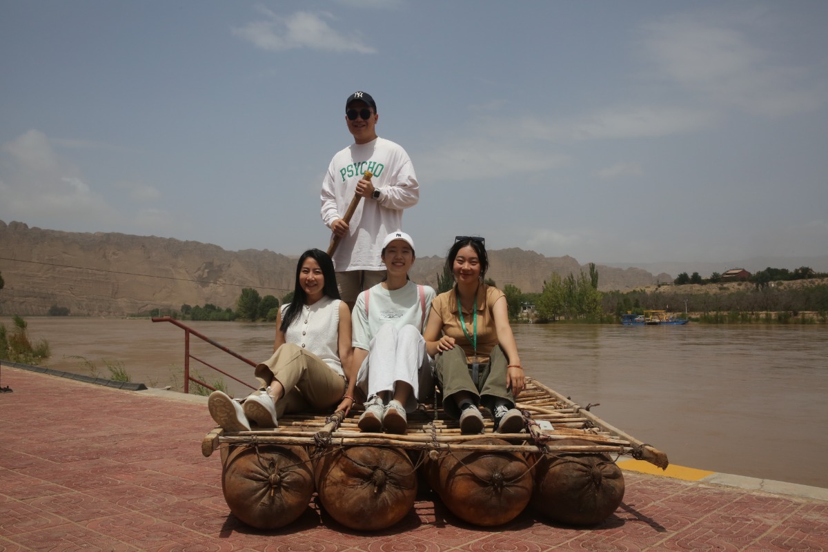 黄河之魂筏载千年韵 陇港学子体验黄河文化