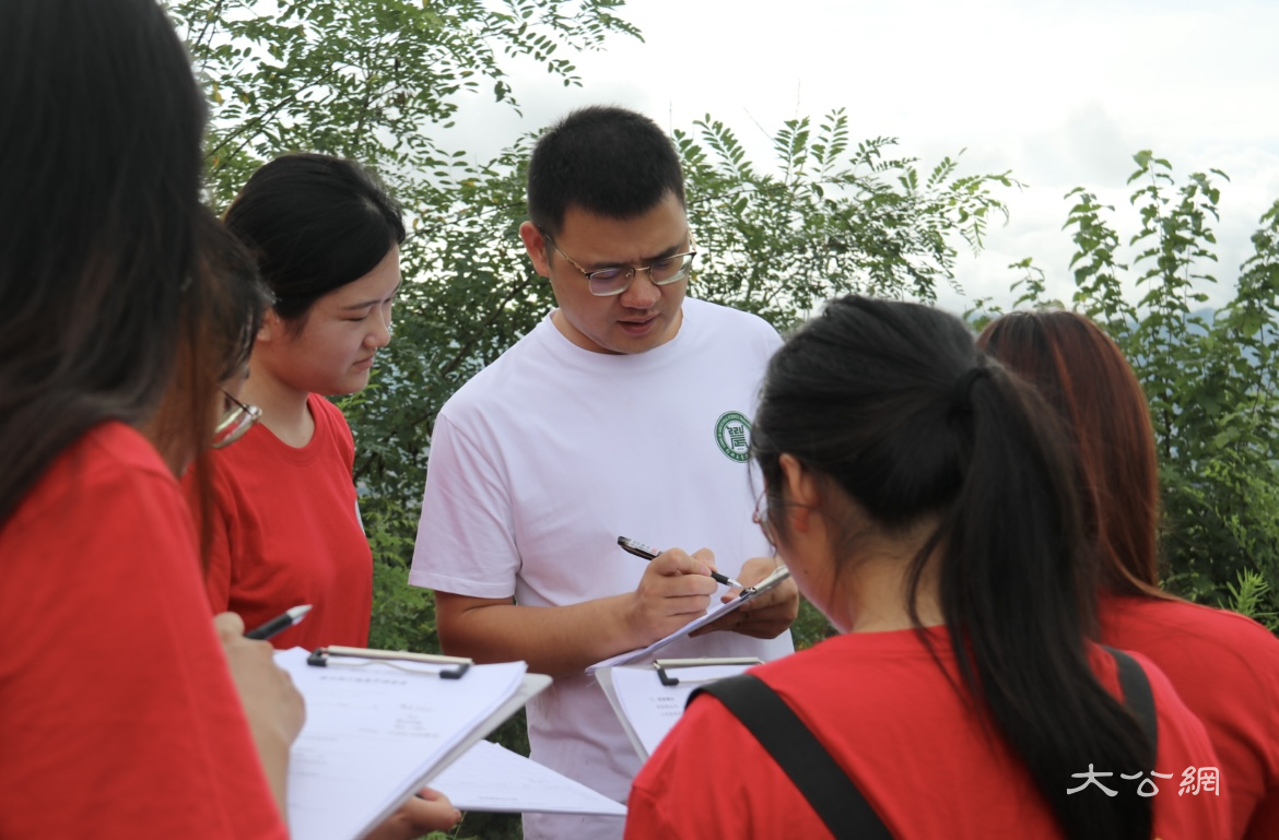 郑大农科学子深耕河南卢氏,实践助力乡村振兴