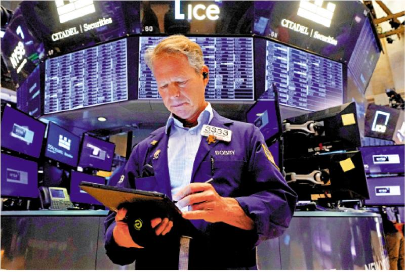 美科技股崩盘 七大巨头市值失7.8万亿